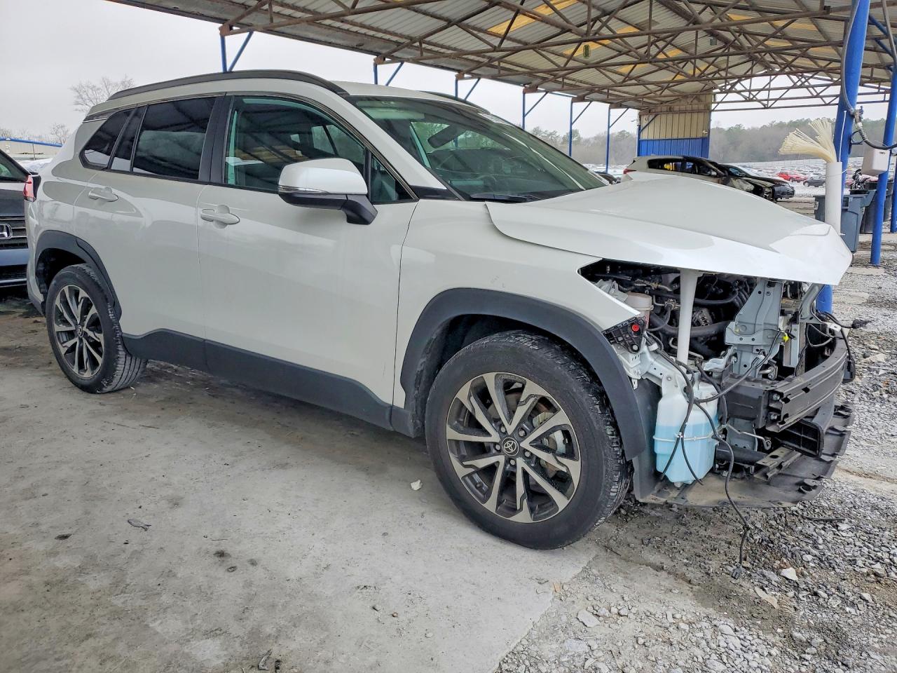 2022 TOYOTA COROLLA CROSS XLE photo 4