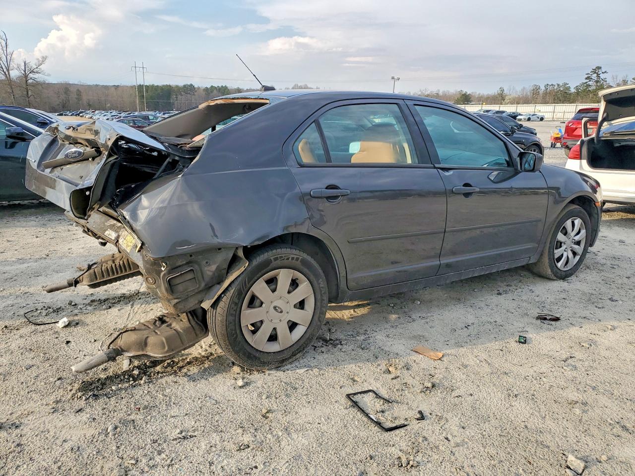 2007 FORD FUSION SE photo 3