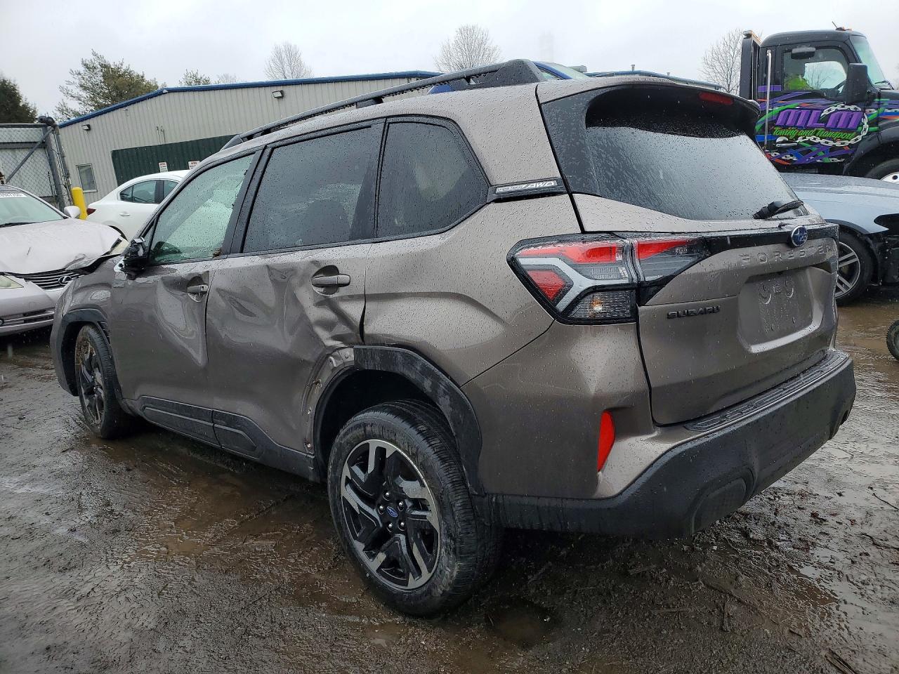 2025 SUBA FORESTER PREMIUM photo 3