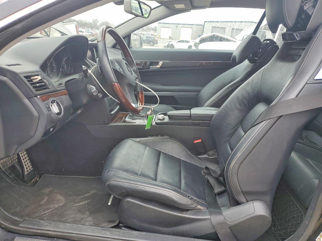 2011 MERCEDES-BENZ E 350 photo 13