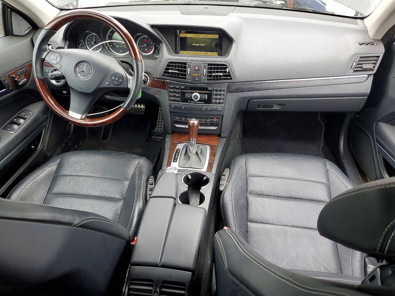 2011 MERCEDES-BENZ E 350 photo 15