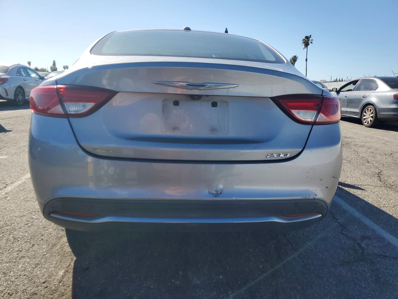 2015 CHRYSLER 200 LIMITED photo 6