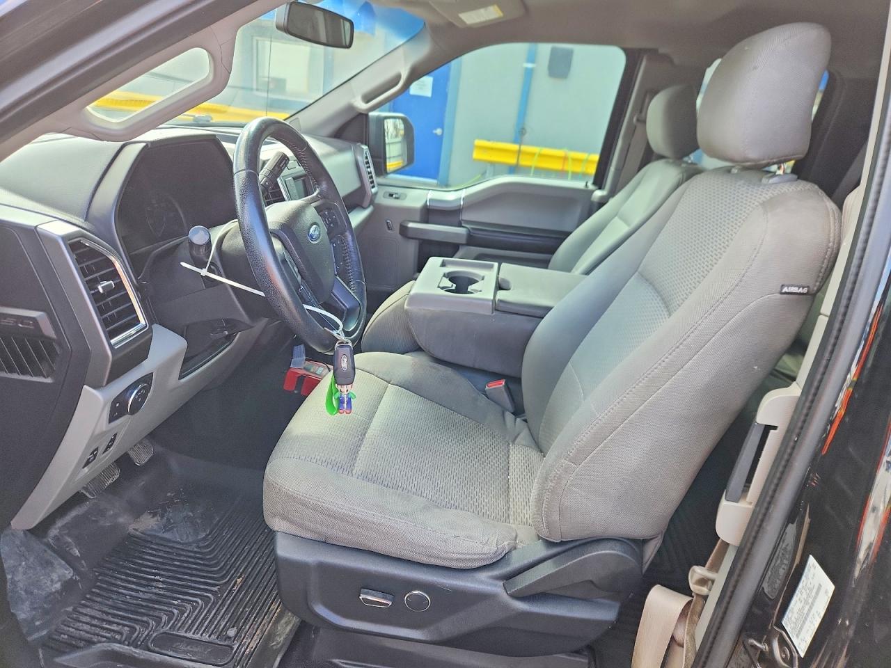 2016 FORD F150 photo 19