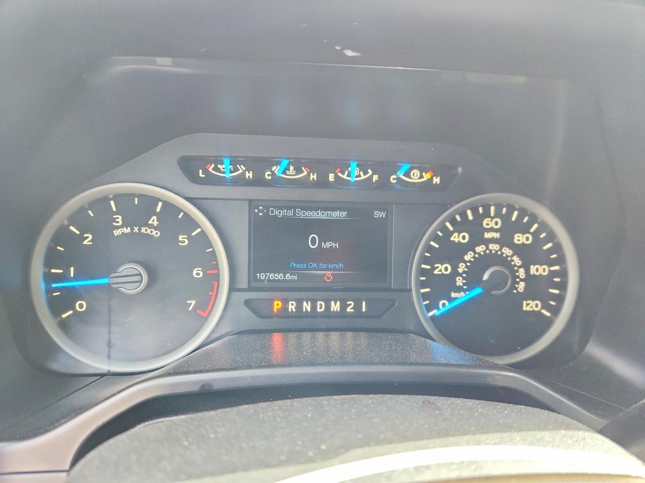 2016 FORD F150 photo 25