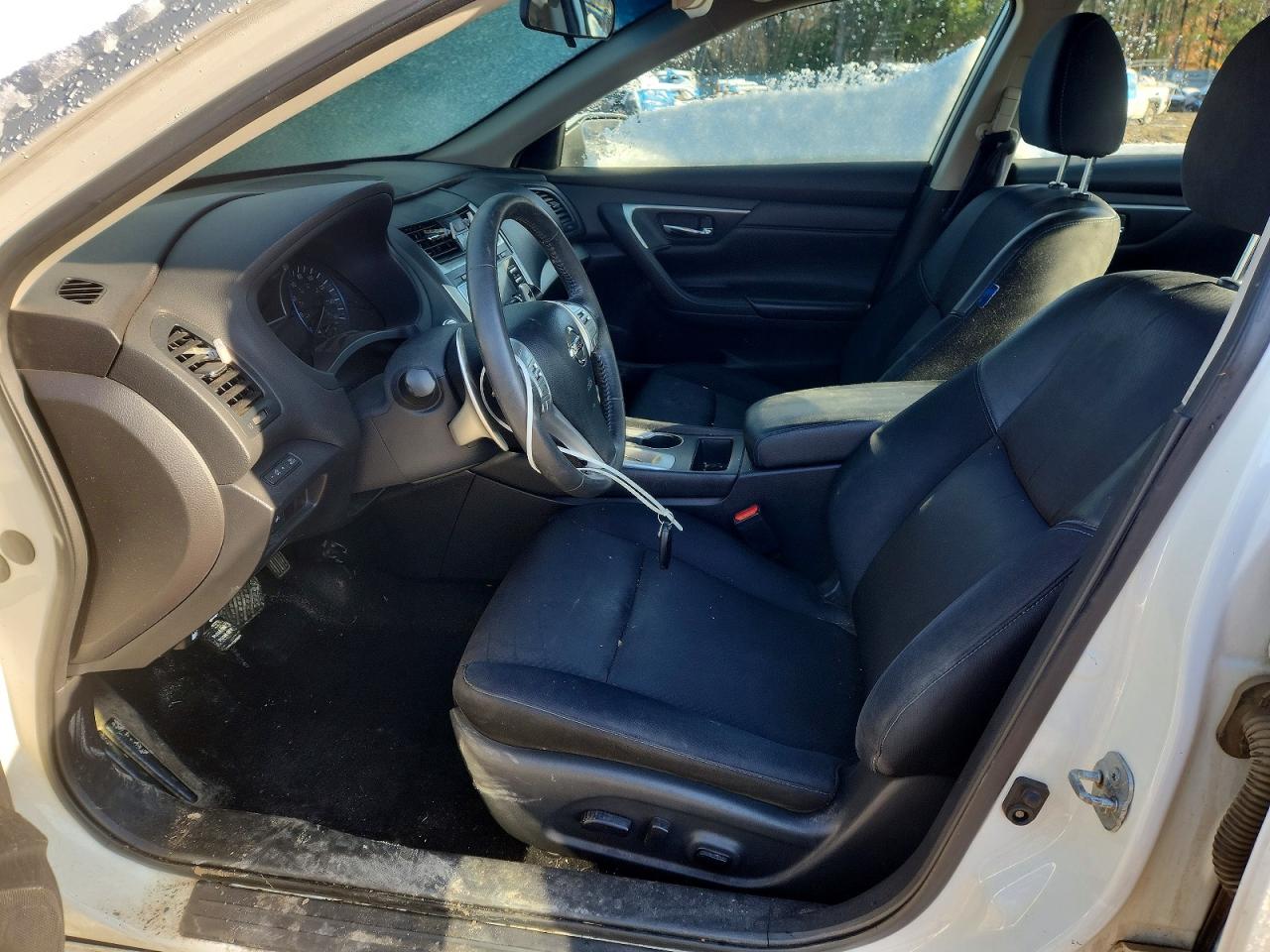 2017 NISSAN ALTIMA 2.5 SR photo 19