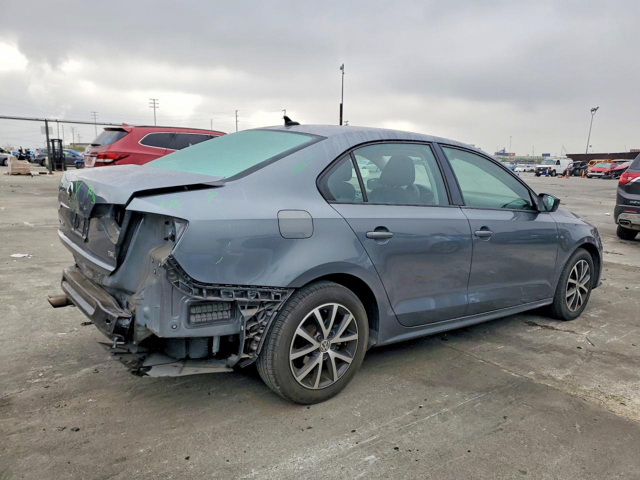 2015 VOLKSWAGEN JETTA SE photo 5