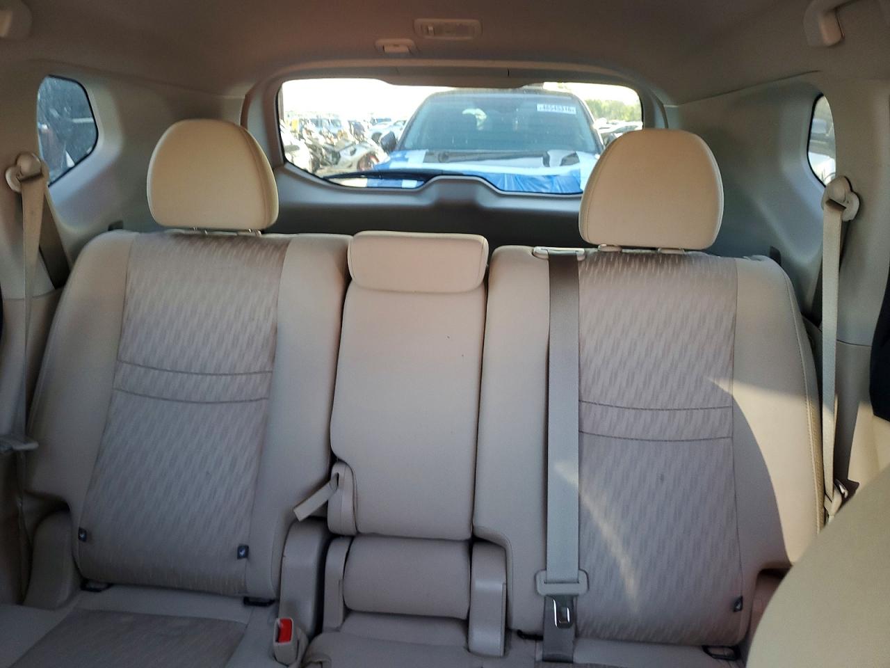 2019 NISSAN ROGUE SV photo 10
