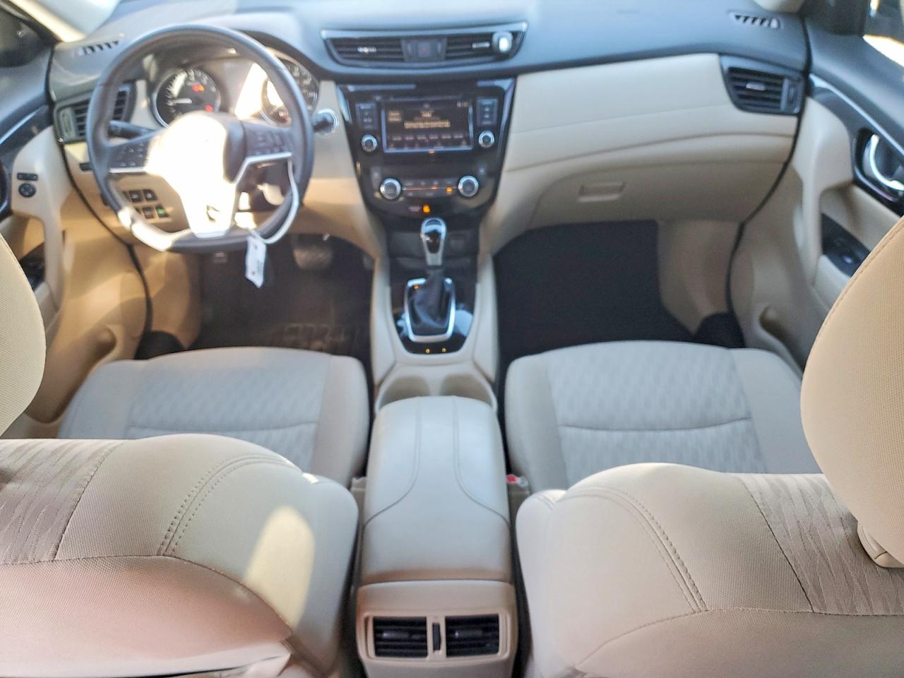 2019 NISSAN ROGUE SV photo 8