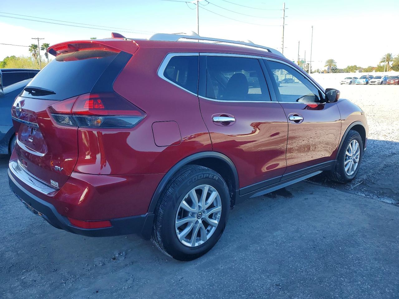 2019 NISSAN ROGUE SV photo 3