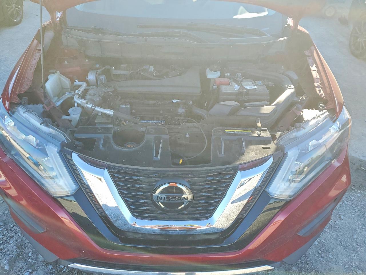 2019 NISSAN ROGUE SV photo 12