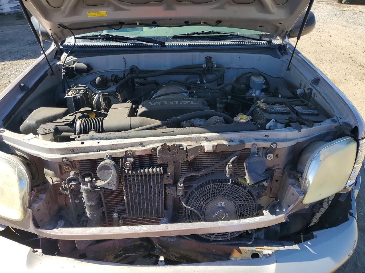 2002 TOYOTA SEQUOIA SR5 photo 12