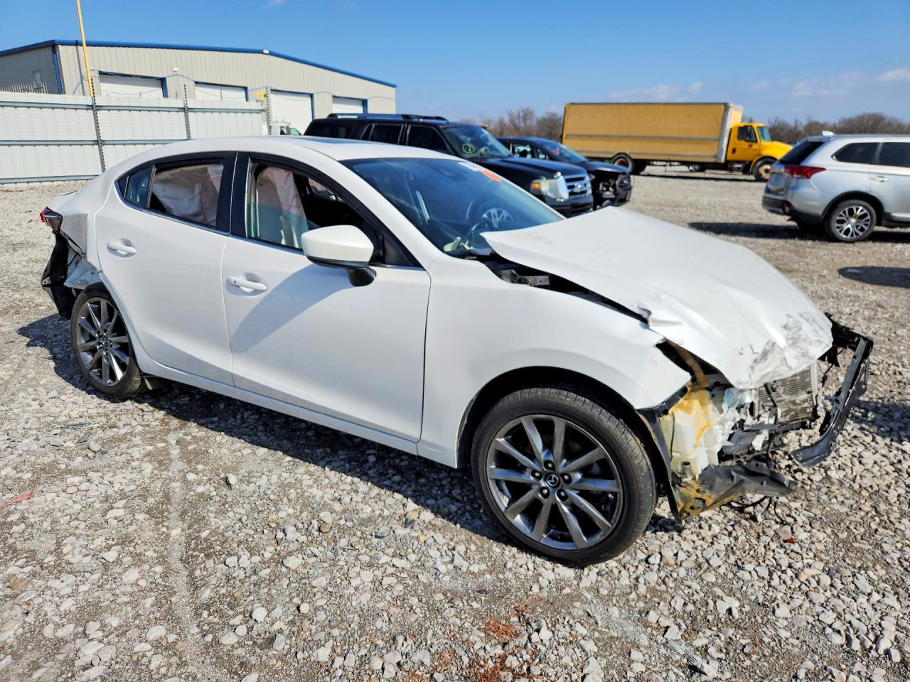 2018 MAZDA 3 TOURING photo 10