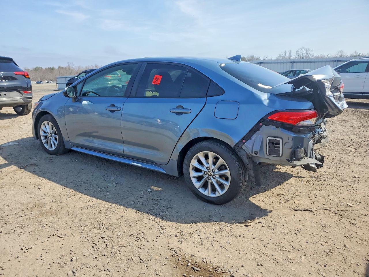 2020 TOYOTA COROLLA LE photo 4