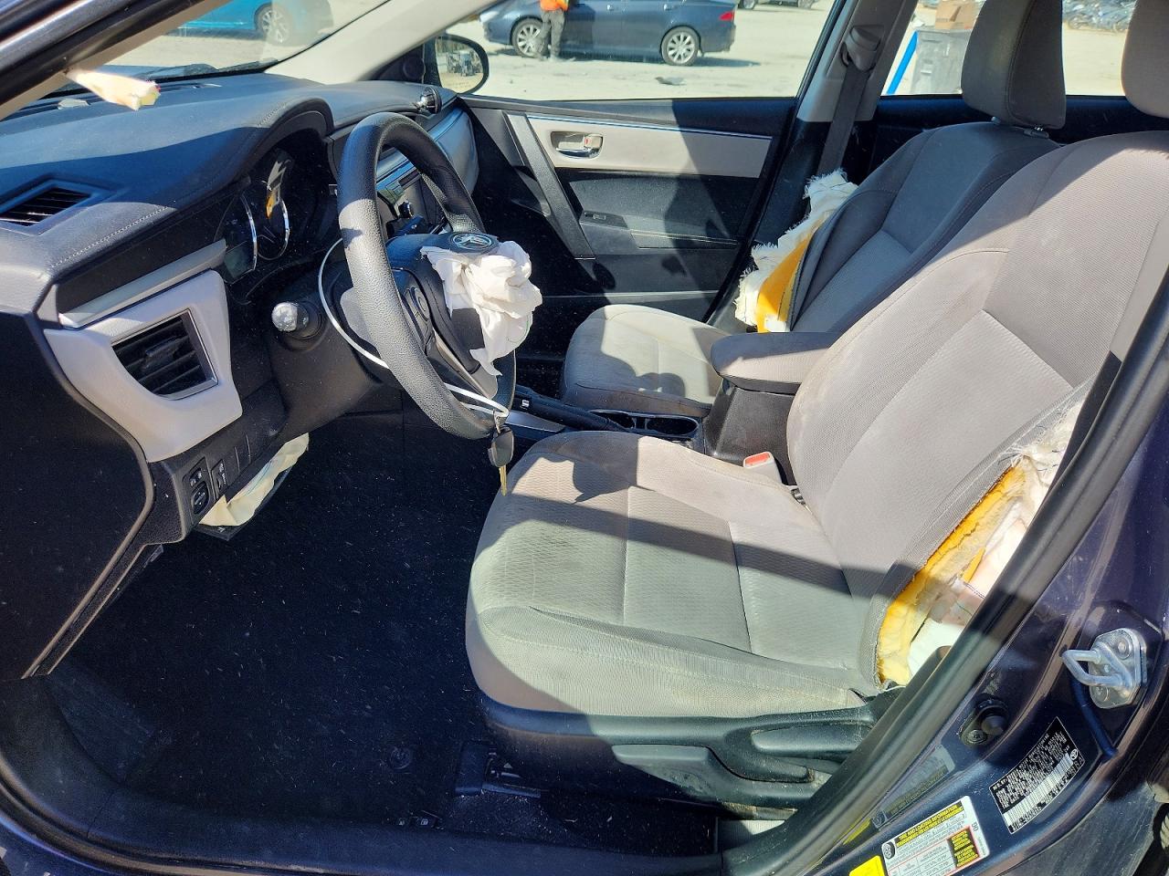 2016 TOYOTA COROLLA LE photo 7