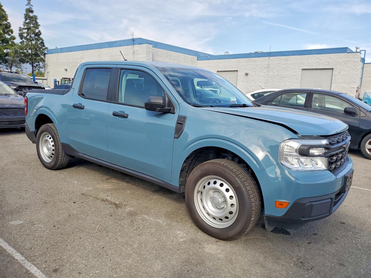 2023 FORD MAVERICK XL photo 4