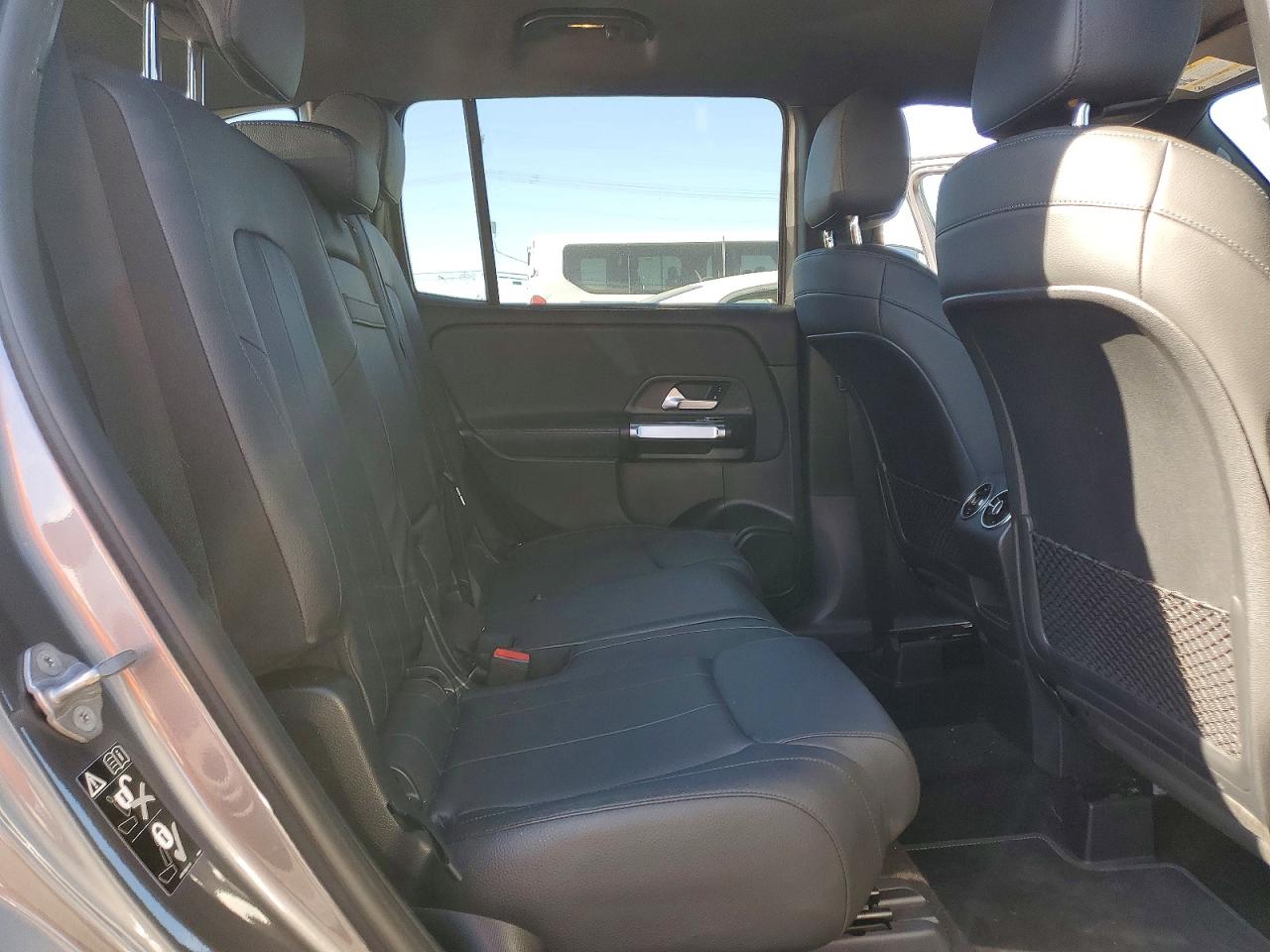 2021 MERCEDES-BENZ GLB 250 photo 11