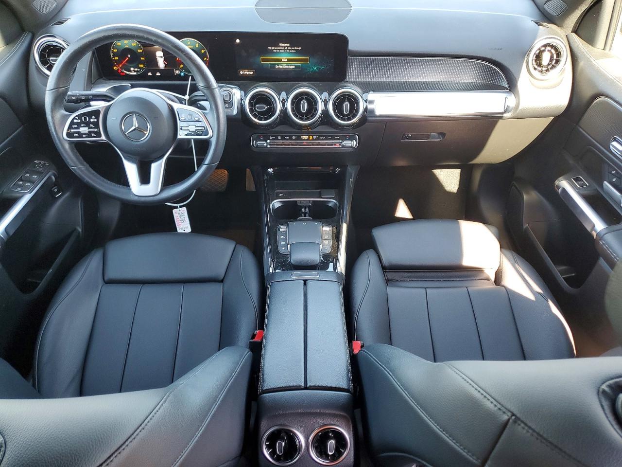 2021 MERCEDES-BENZ GLB 250 photo 8