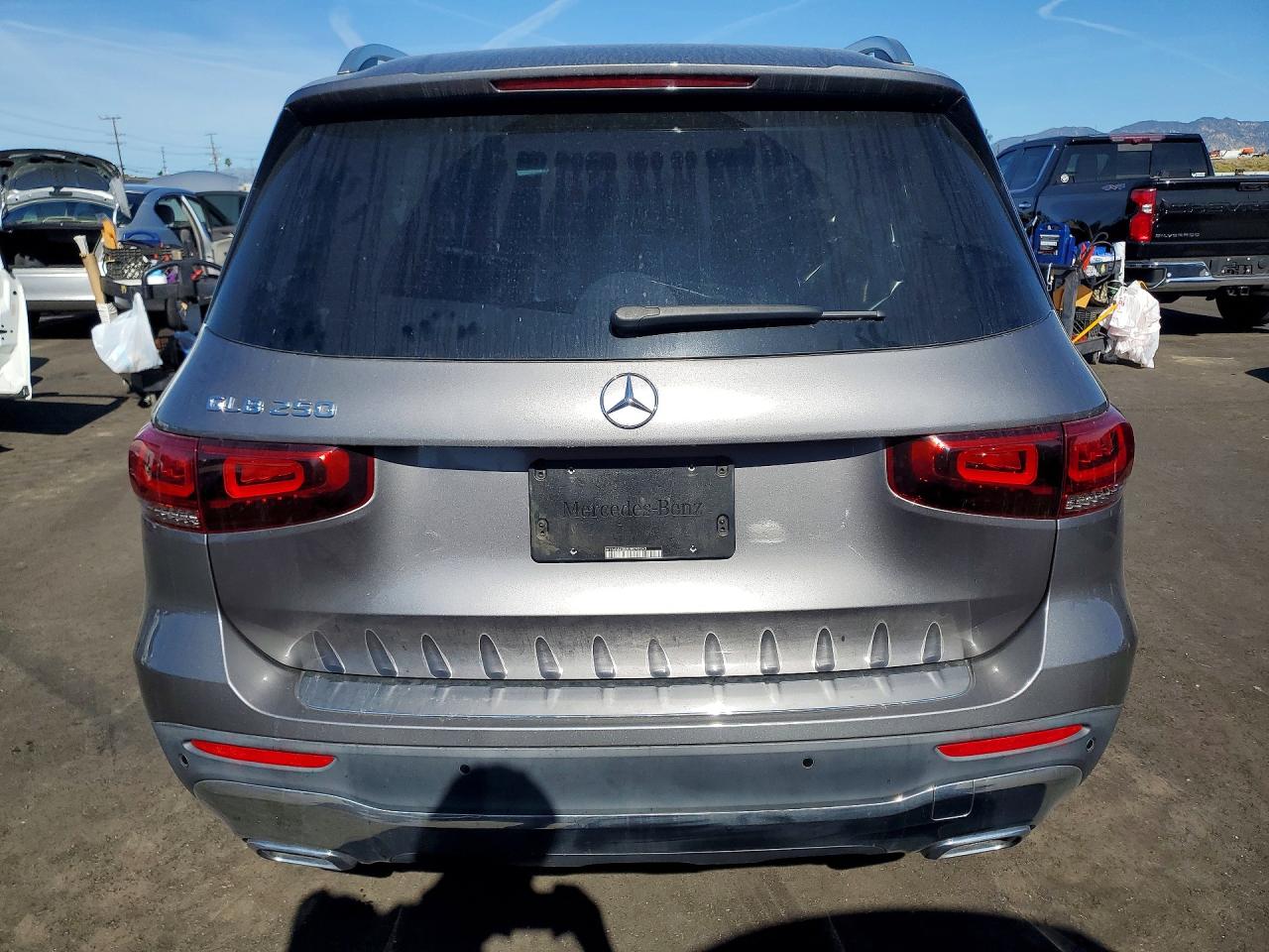 2021 MERCEDES-BENZ GLB 250 photo 6
