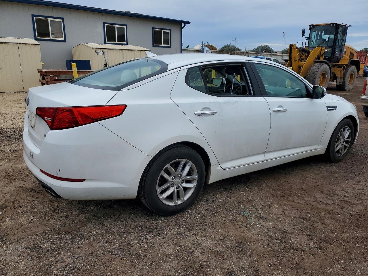 2013 KIA OPTIMA LX photo 3
