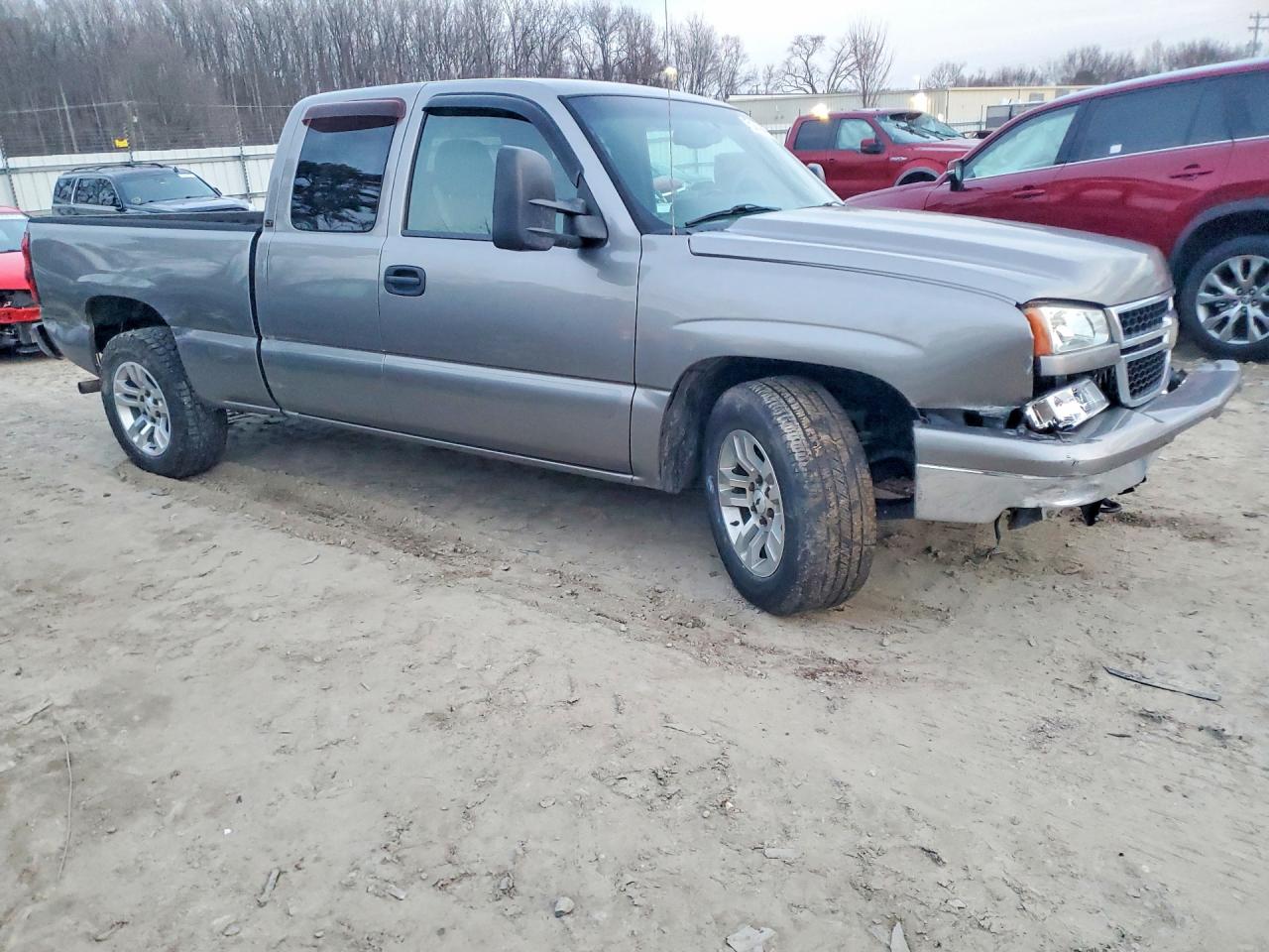 2006 CHEVROLET SILVERADO C1500 photo 7