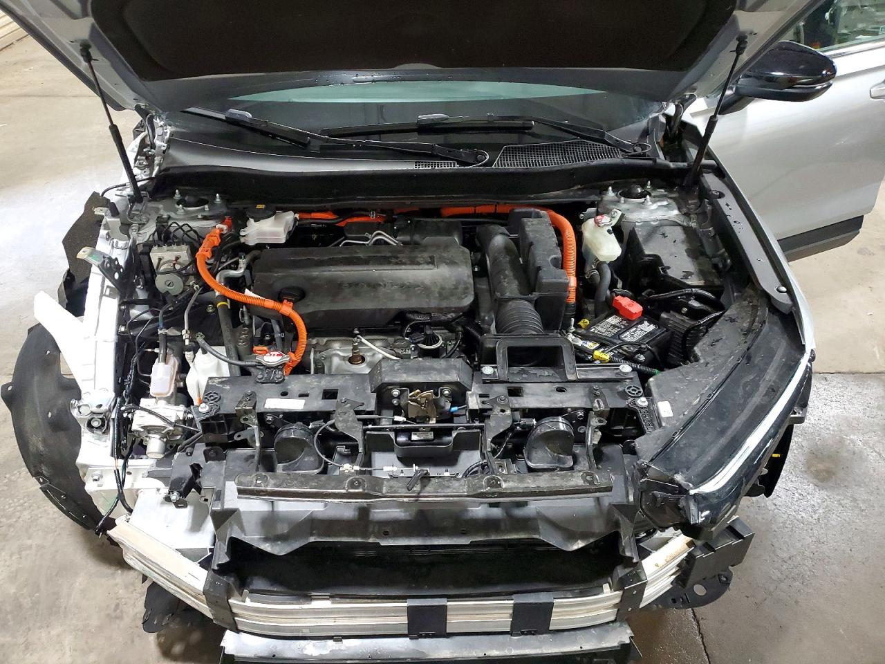 2025 HONDA CR-V SPORT photo 11