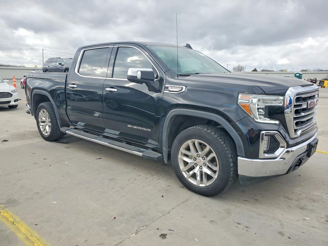 2021 GMC SIERRA K1500 SLT photo 10