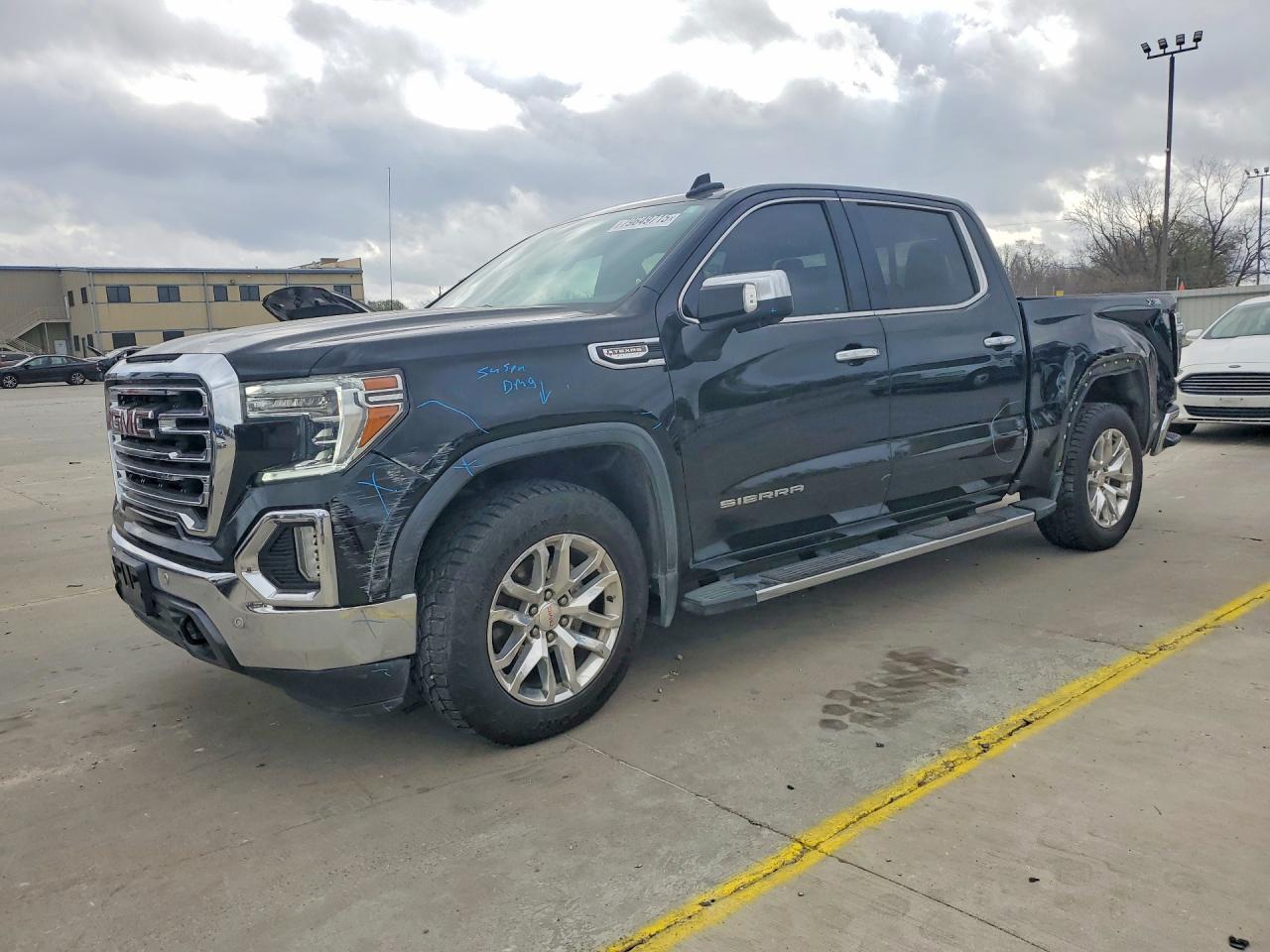 2021 GMC SIERRA