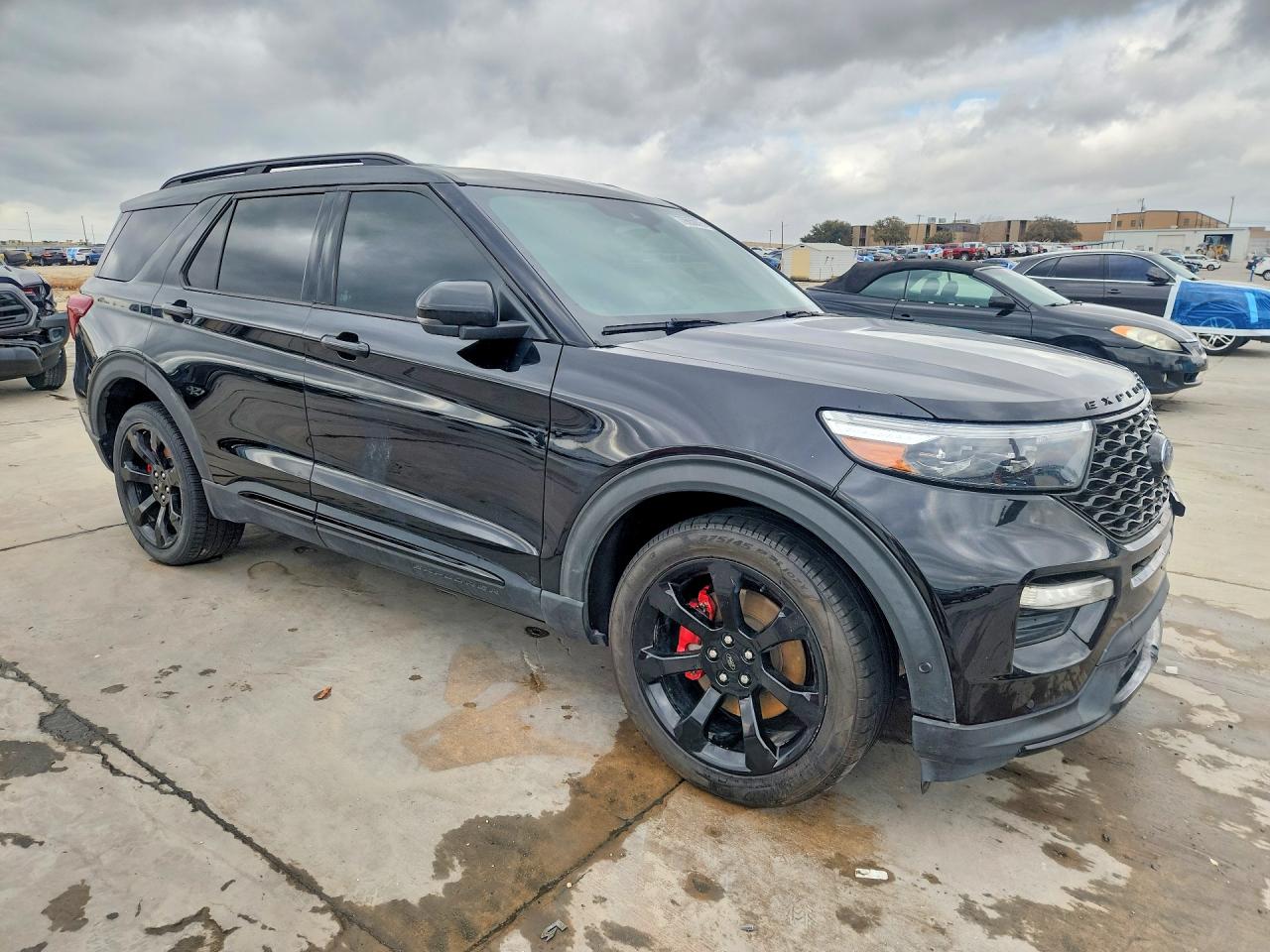 2021 FORD EXPLORER ST photo 4