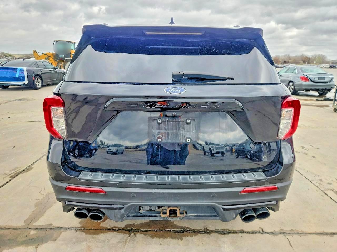 2021 FORD EXPLORER ST photo 6