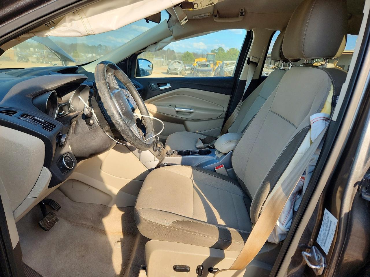 2015 FORD ESCAPE SE photo 7