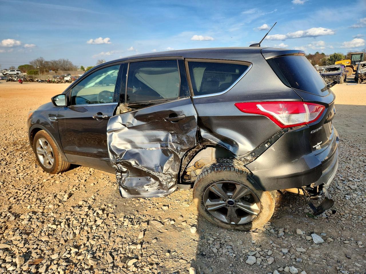 2015 FORD ESCAPE SE photo 2
