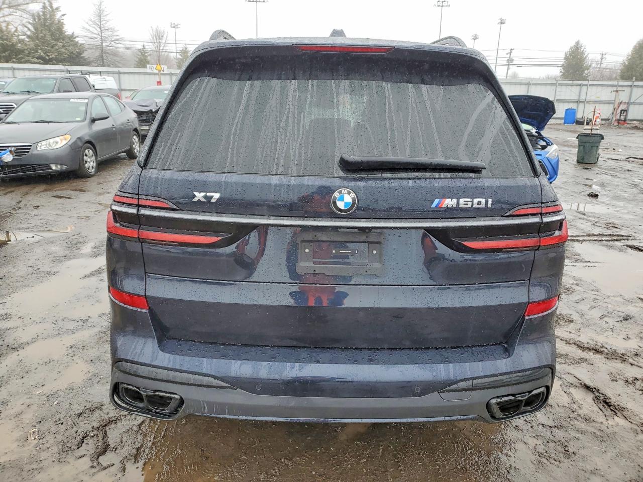 2025 BMW X7 M60I photo 11