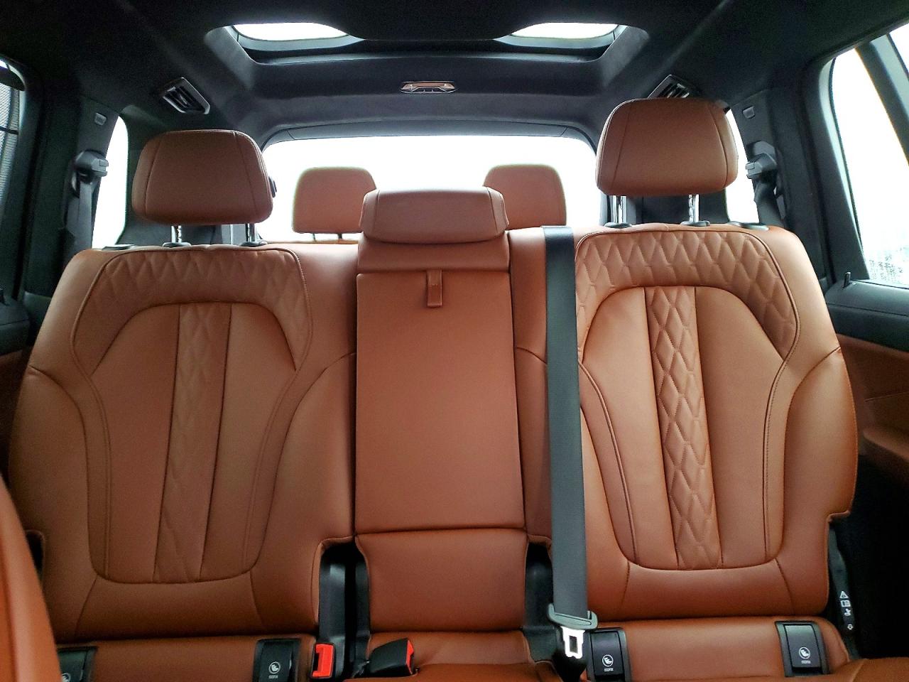 2025 BMW X7 M60I photo 19
