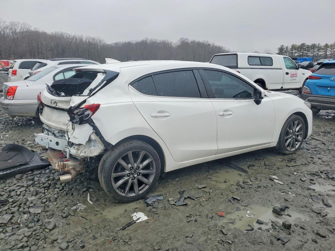 2018 MAZDA 3 GRAND TOURING photo 3