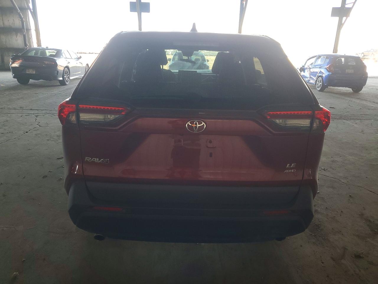 2022 TOYOTA RAV4 LE photo 6