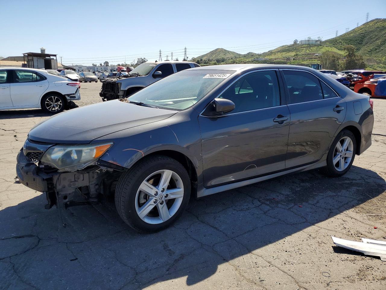 2012 TOYOTA CAMRY