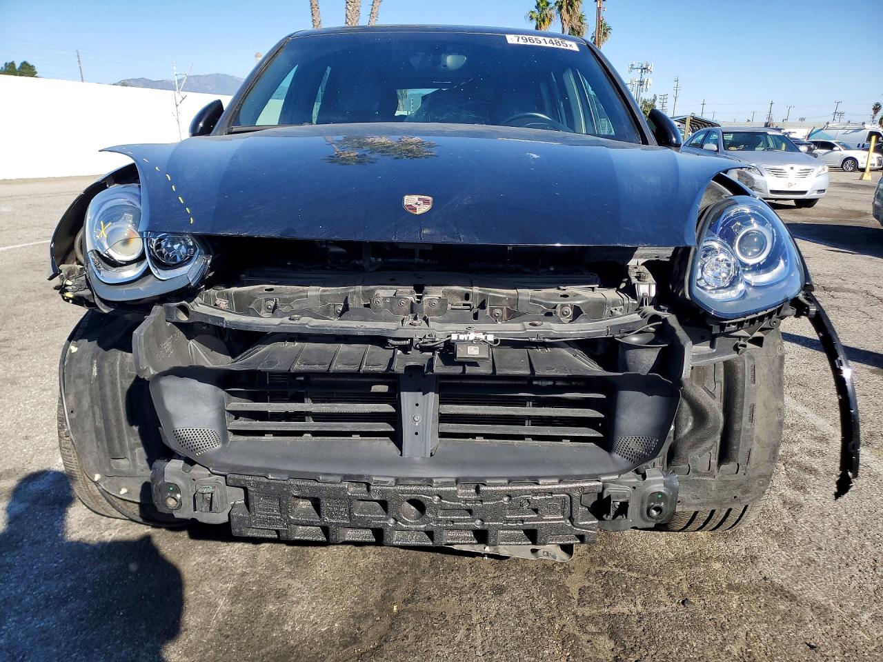 2017 PORSCHE CAYENNE photo 9
