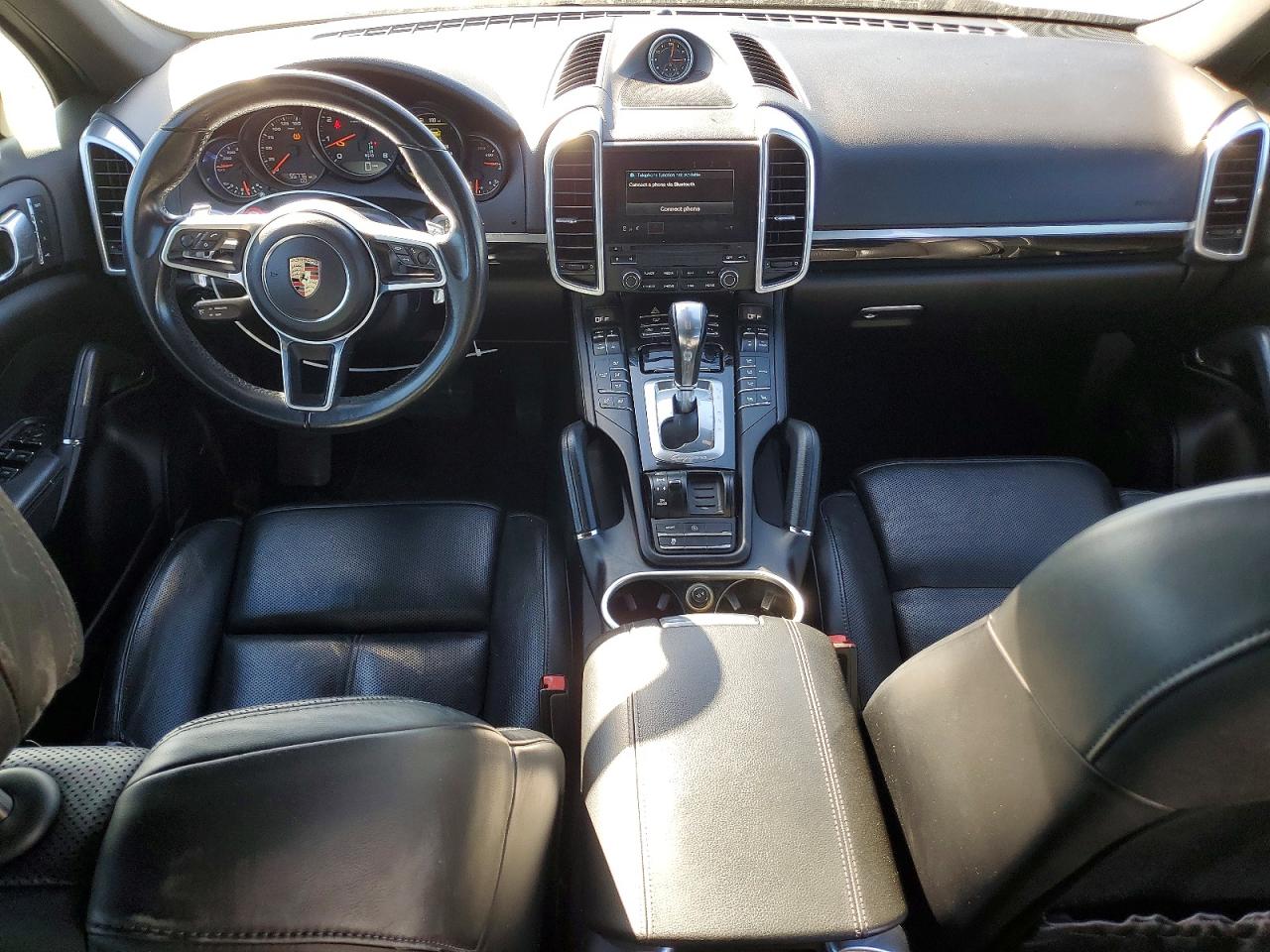 2017 PORSCHE CAYENNE photo 15