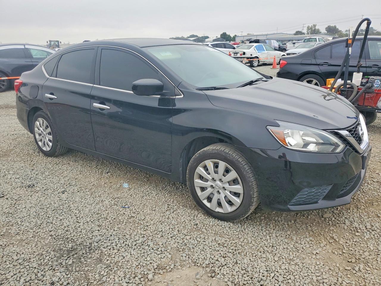 2019 NISSAN SENTRA S photo 7