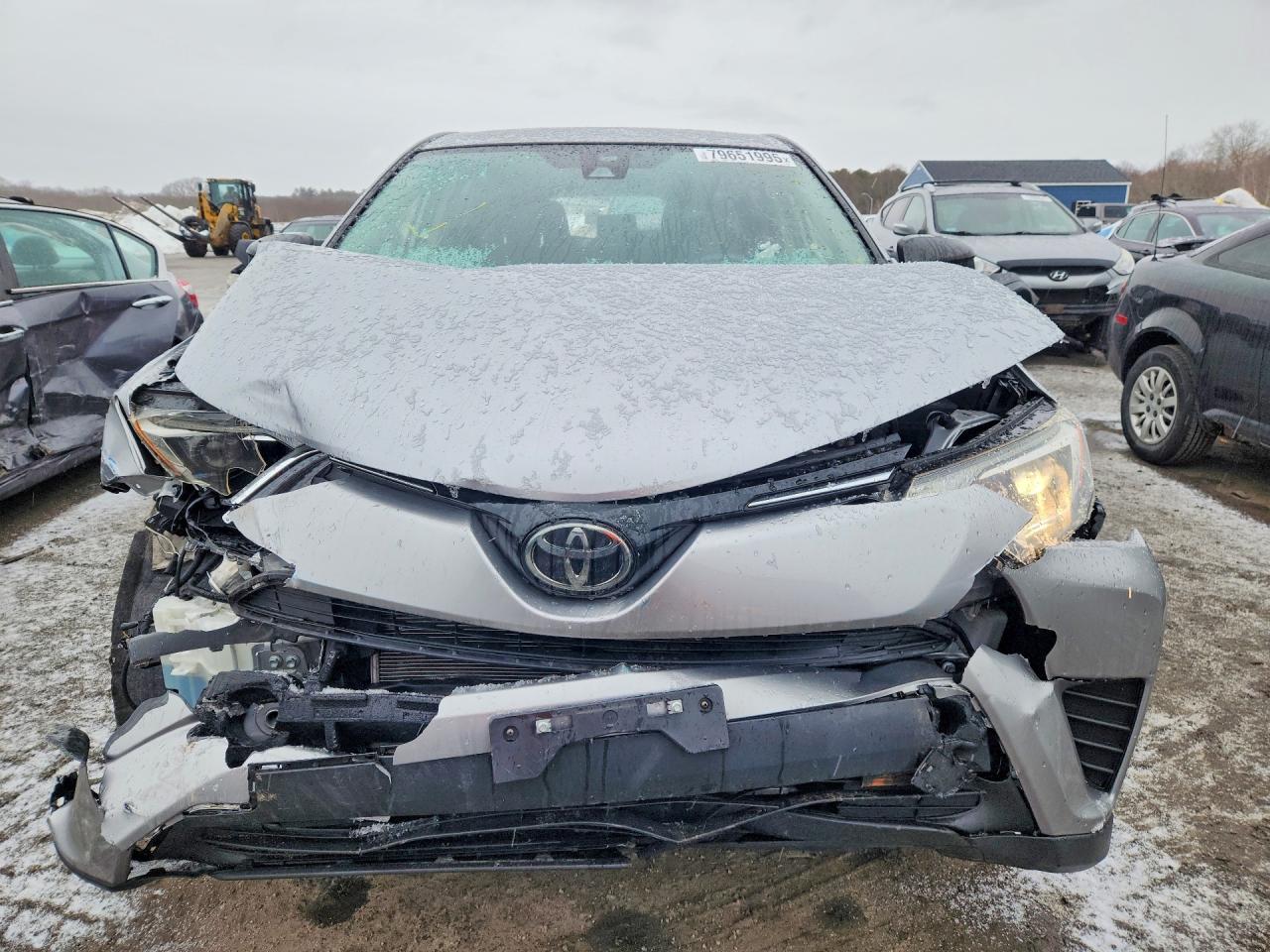 2018 TOYOTA RAV4 LE photo 5