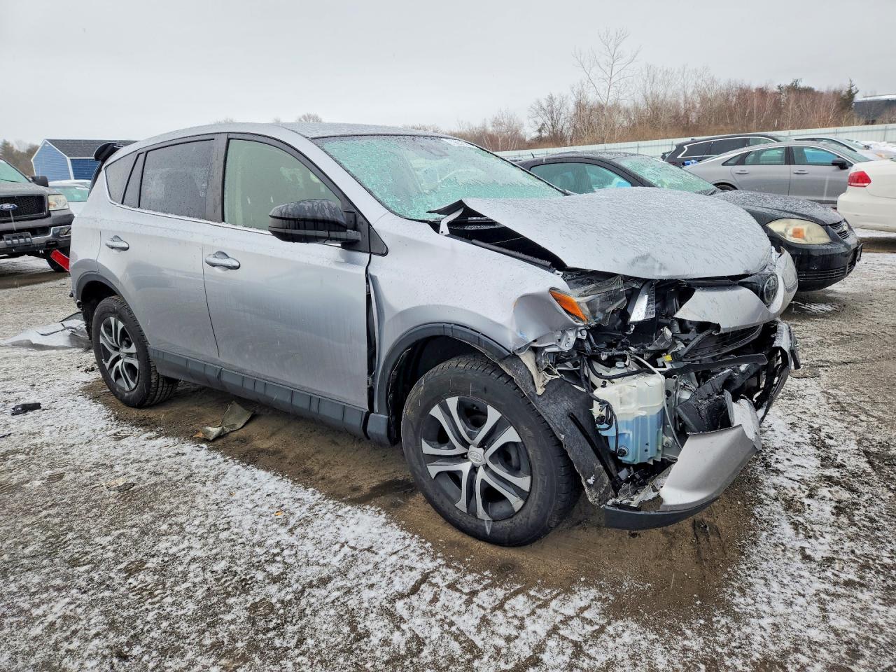 2018 TOYOTA RAV4 LE photo 4