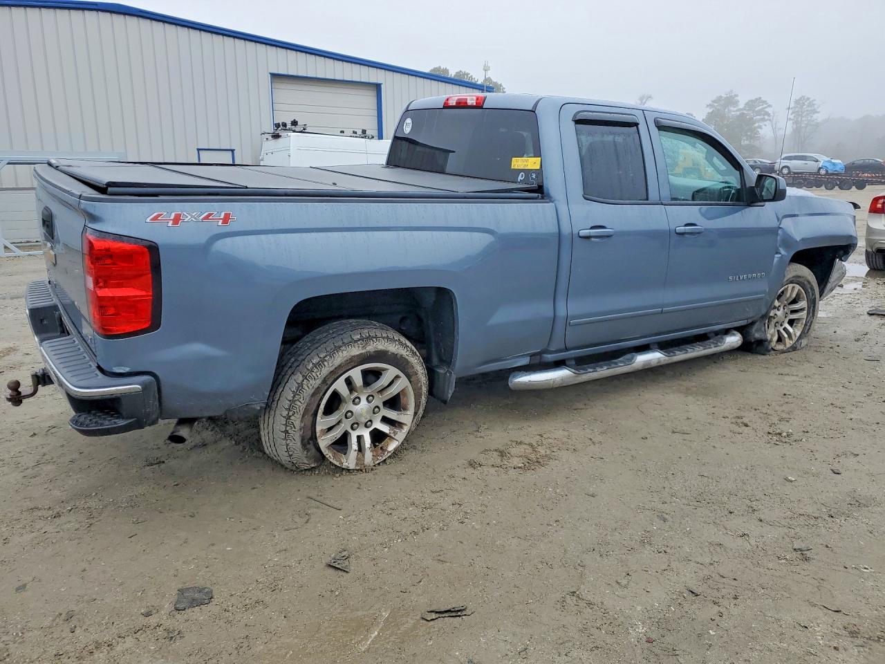 2016 CHEVROLET SILVERADO K1500 LT photo 5