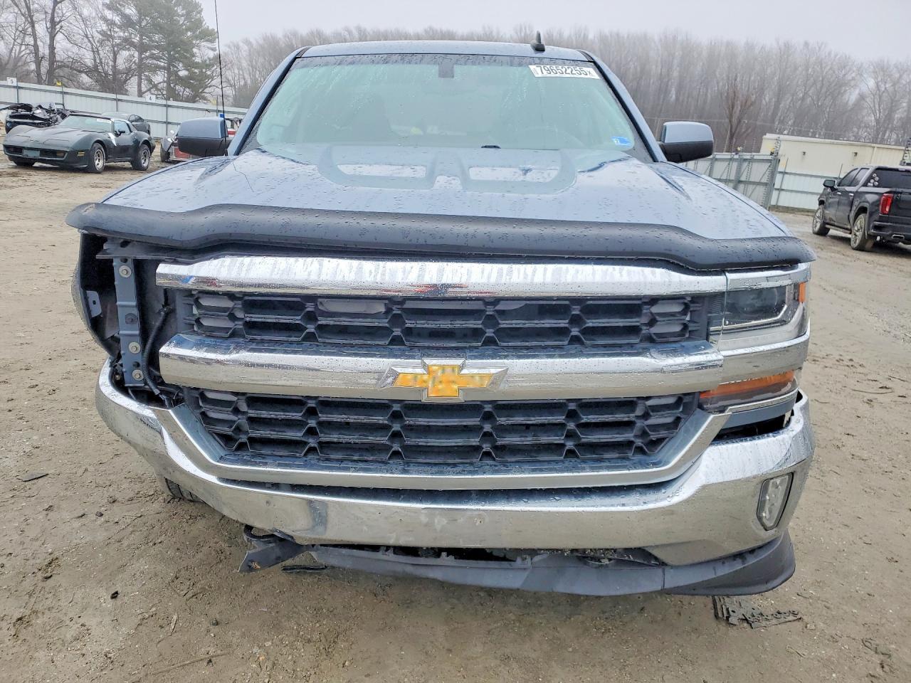 2016 CHEVROLET SILVERADO K1500 LT photo 9