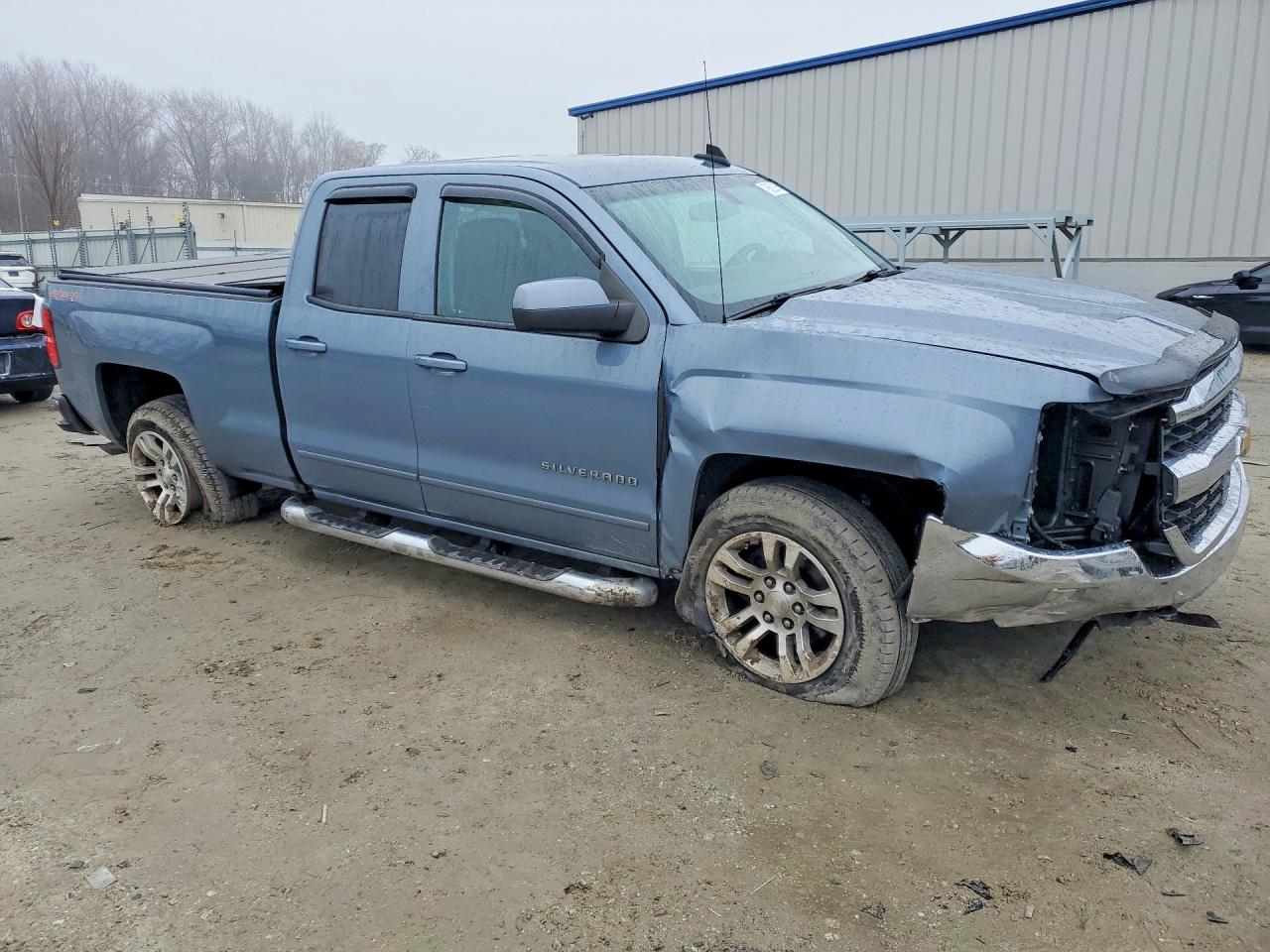 2016 CHEVROLET SILVERADO K1500 LT photo 7