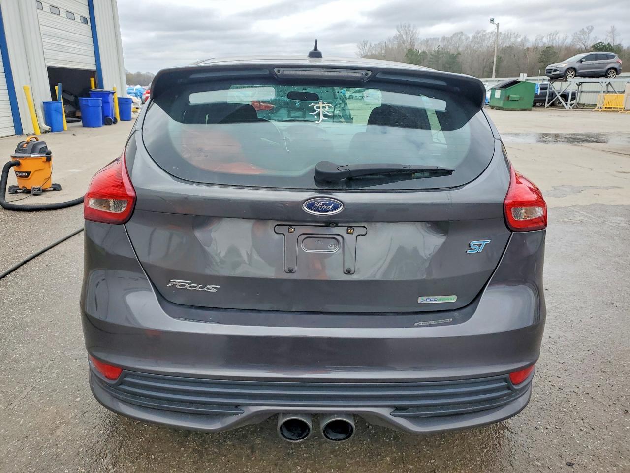 2017 FORD FOCUS ST photo 11