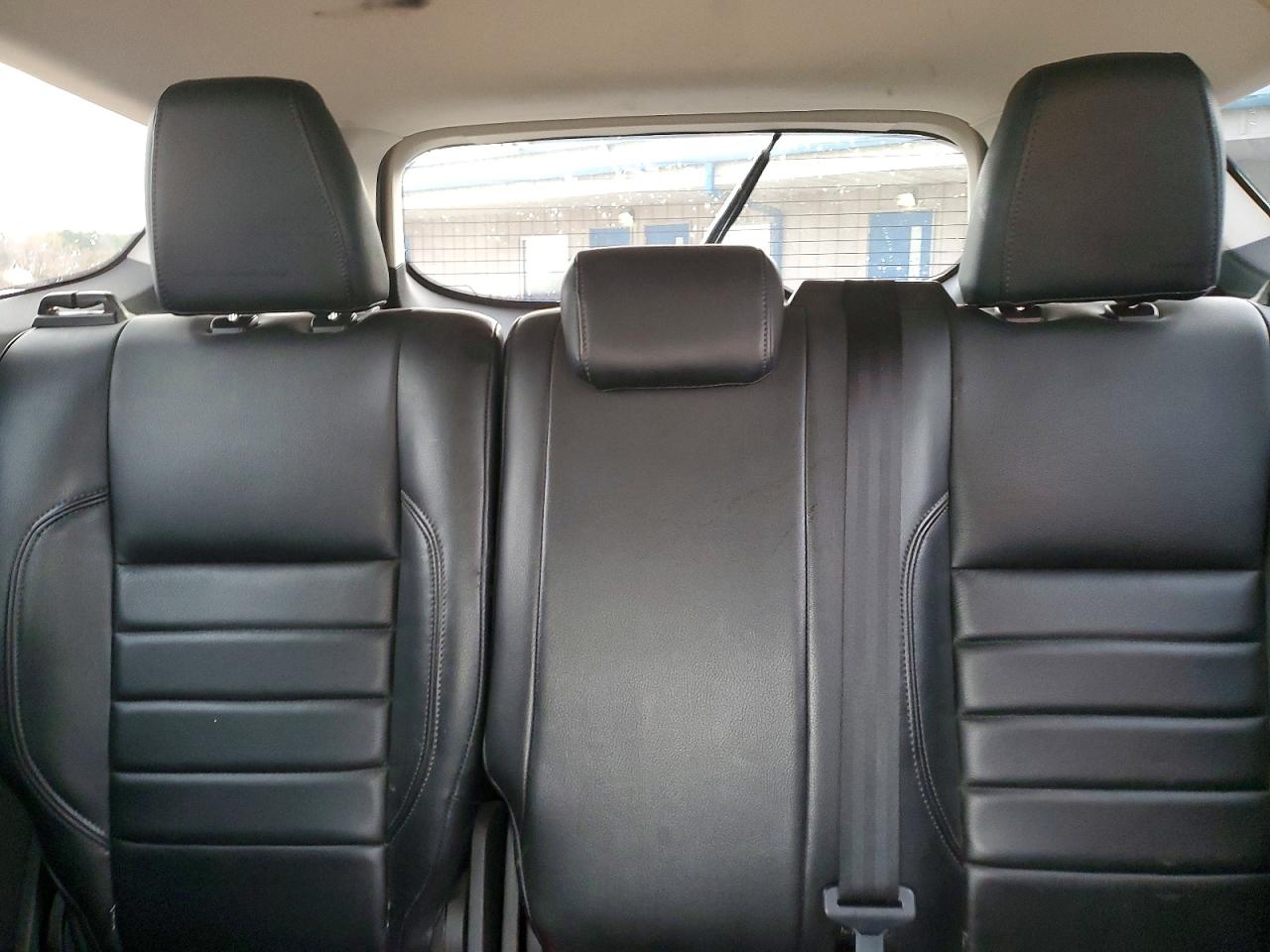 2017 FORD ESCAPE S photo 19