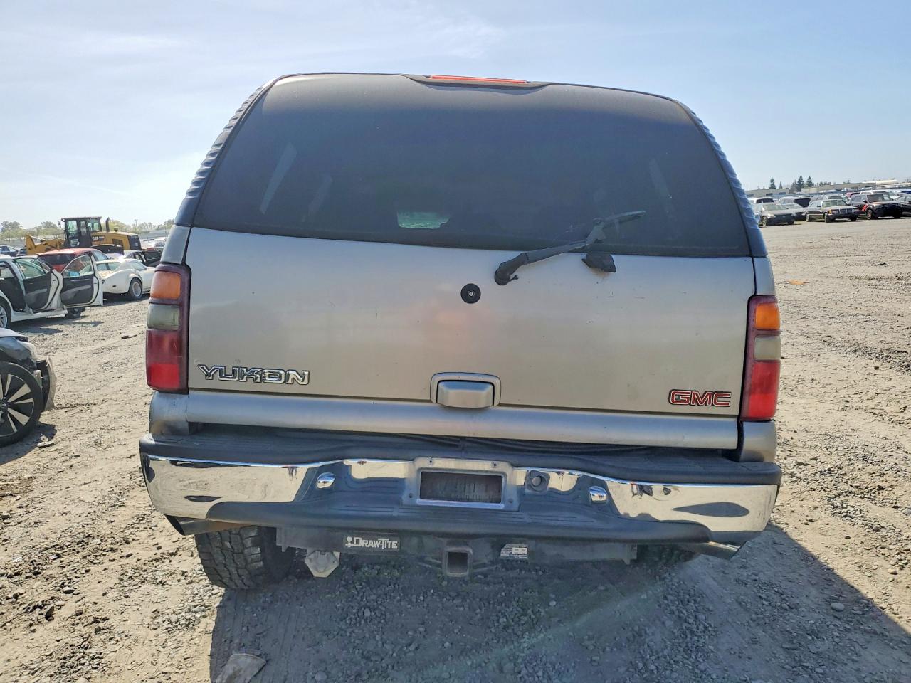 2002 GMC YUKON photo 11