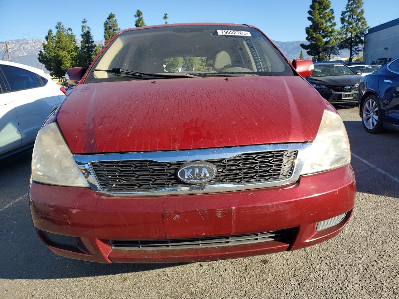 2012 KIA SEDONA EX photo 9