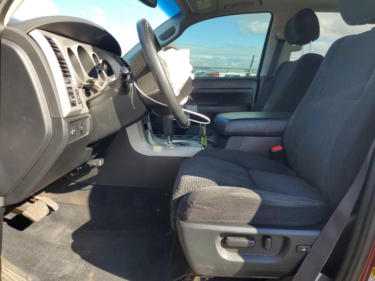 2008 TOYOTA TUNDRA SR5 photo 13