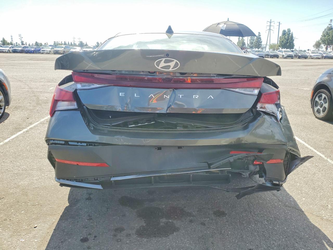2025 HYUNDAI ELANTRA SE photo 16